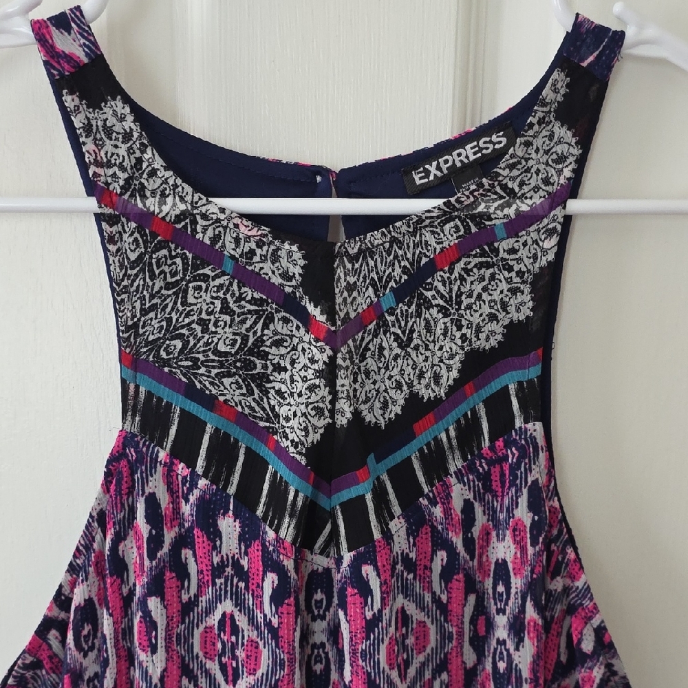 Express Multicolor Sleeveless Printed Dress in Black, Pink & Blue